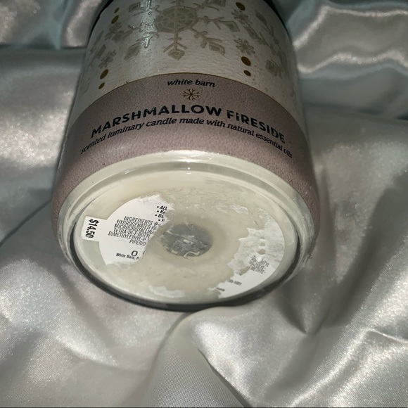 Bath and Body Works Marshmallow Fireside Single Wick Candle - Picture 3 of 4